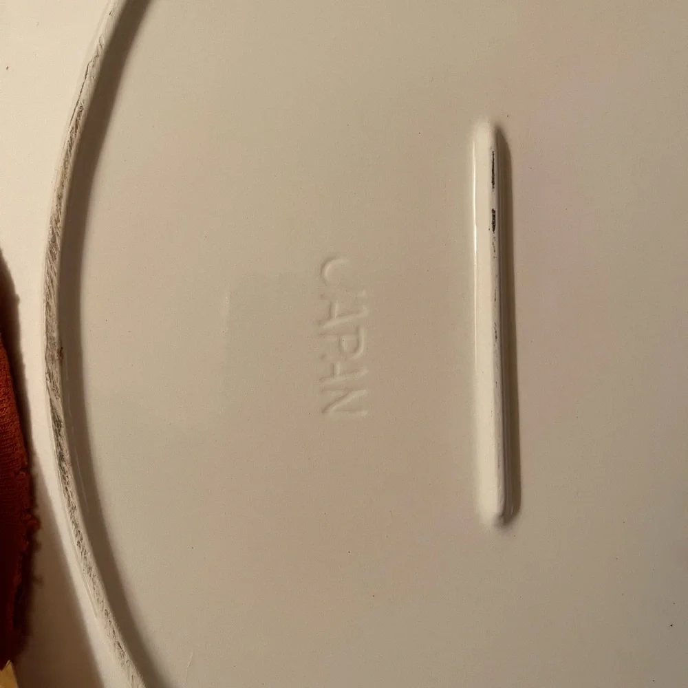 Vintage soup toureen with lid